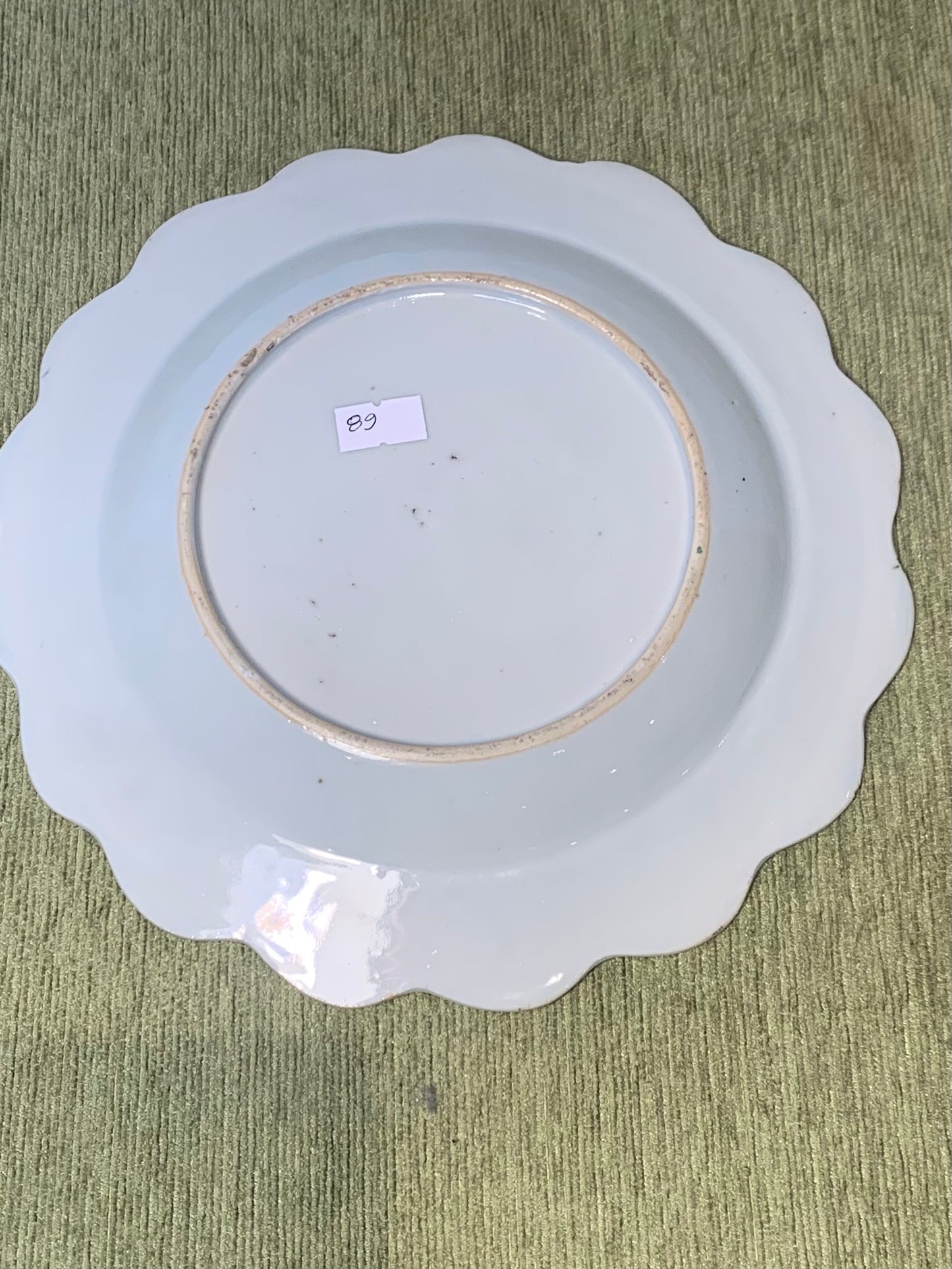 Antique Qing Dynasty Plate. Chinese 18th Century Qianlong Famille Rose Decorated Porcelain Plate, Qing Dynasty.