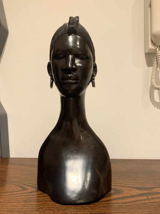 African Carved Ebony Bust of Woman, Elegant & Fantastic Condition.