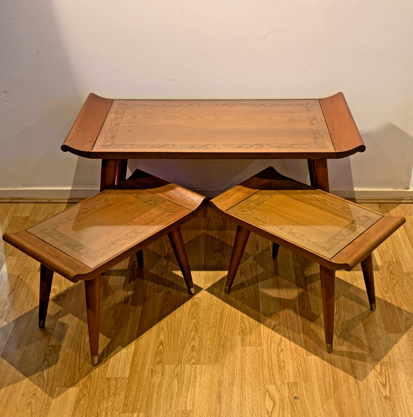 Scandinavian Mid-Century Modern Carved Teak Nesting Tables with Glass Top