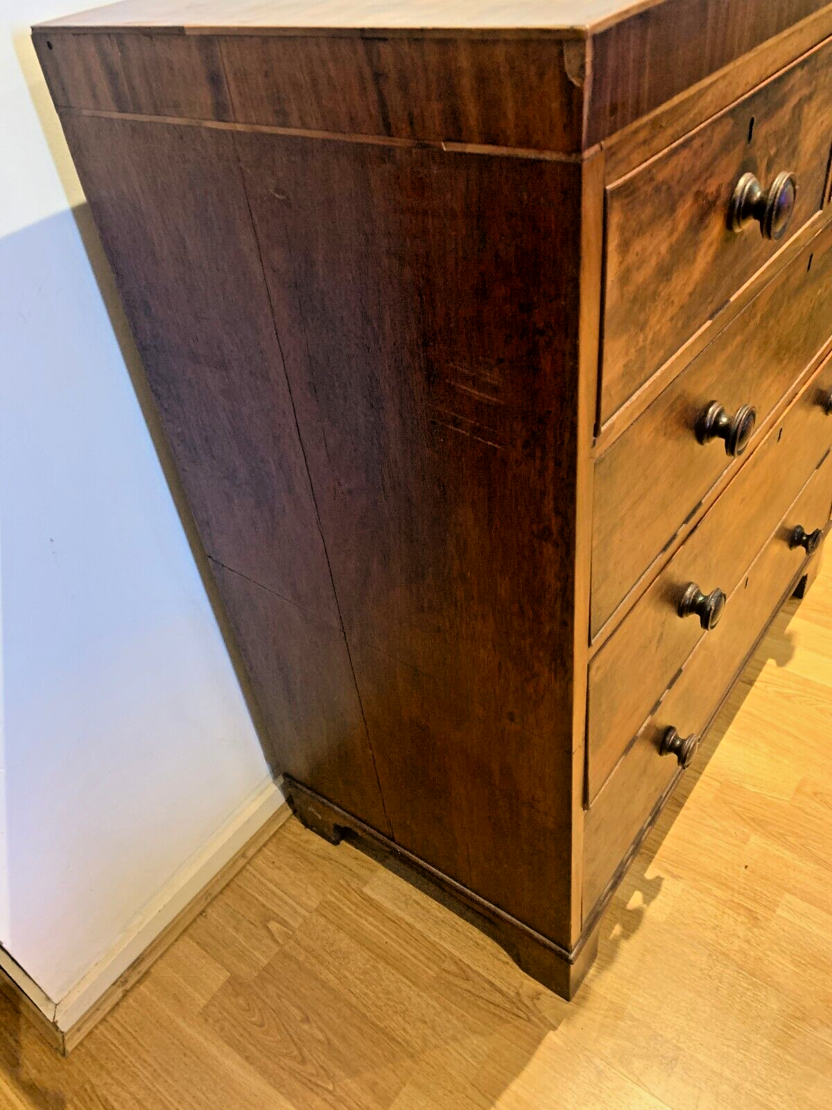 Antique Elegant Georgian Mahogany Chest of Drawers, 2 0ver 3, George III