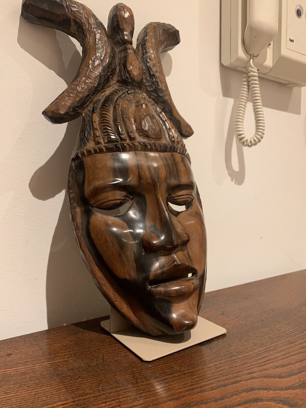 Gorgeous African Carved Face Mask/Wall Hanging. Coromandel Wood, fantastic item.