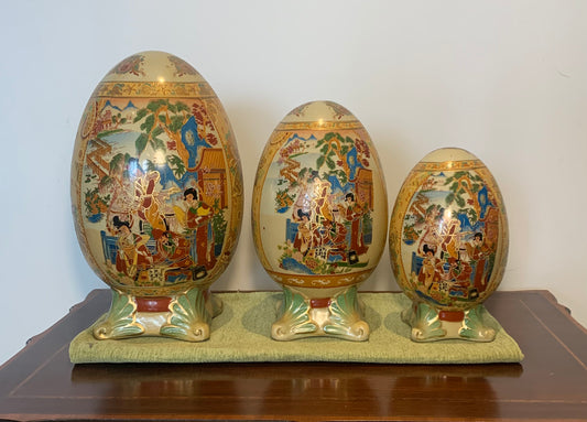 Three Vintage Japanese Hand Painted Satsuma Style Eggs.  3 Graduated Satsuma Style Decorated Eggs, Ostrich Egg Type