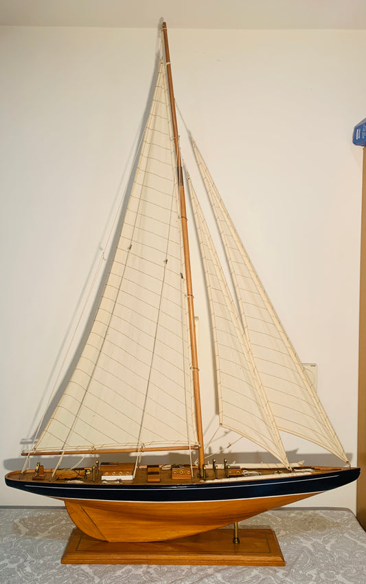 Very Large Scale Model Vintage Wooden Sailing Yacht (4ft 5)