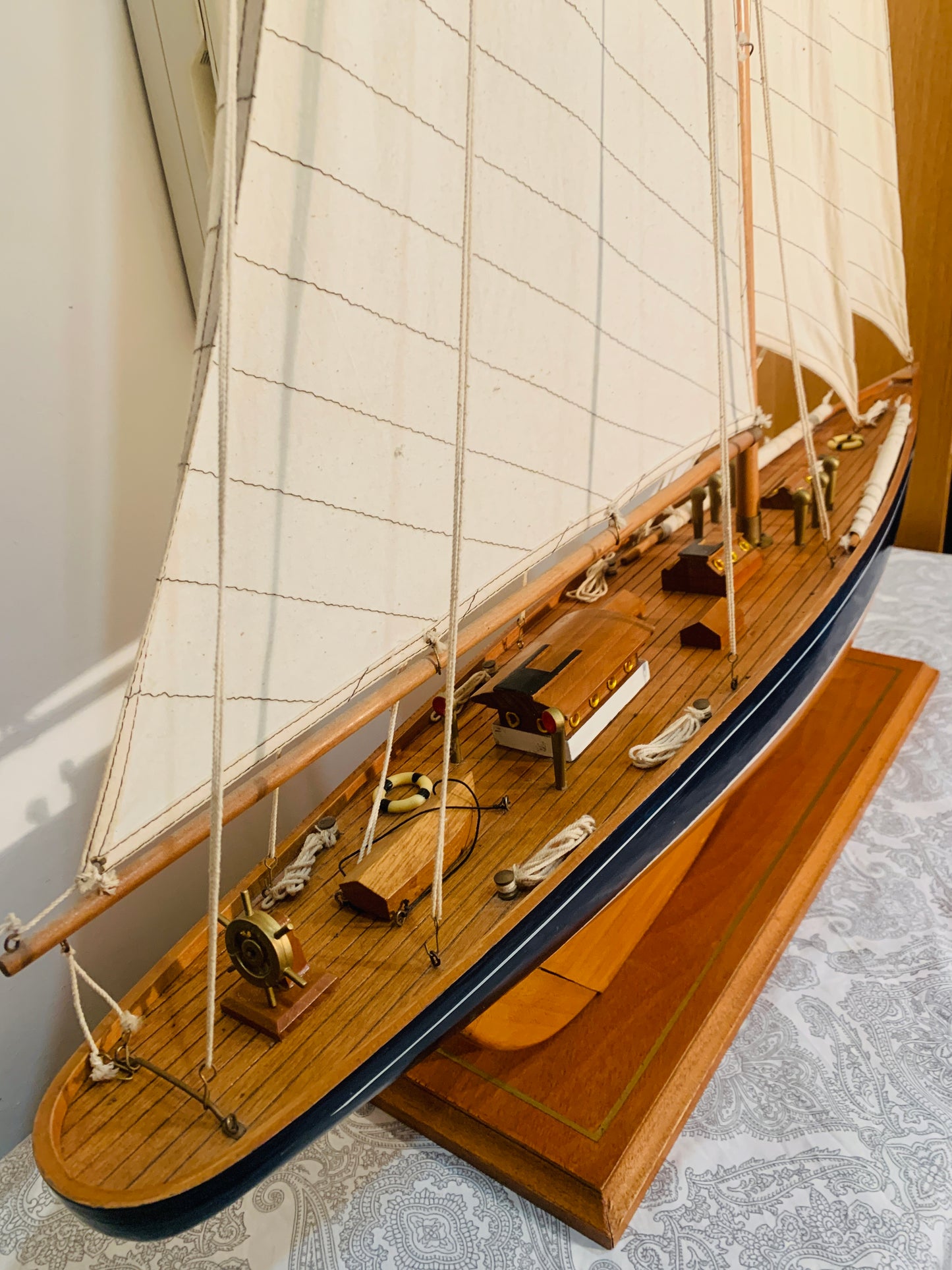 Very Large Scale Model Vintage Wooden Sailing Yacht (4ft 5)