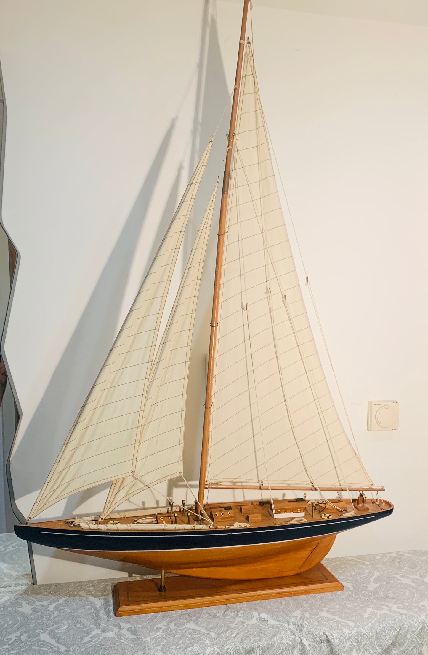 Very Large Scale Model Vintage Wooden Sailing Yacht (4ft 5)