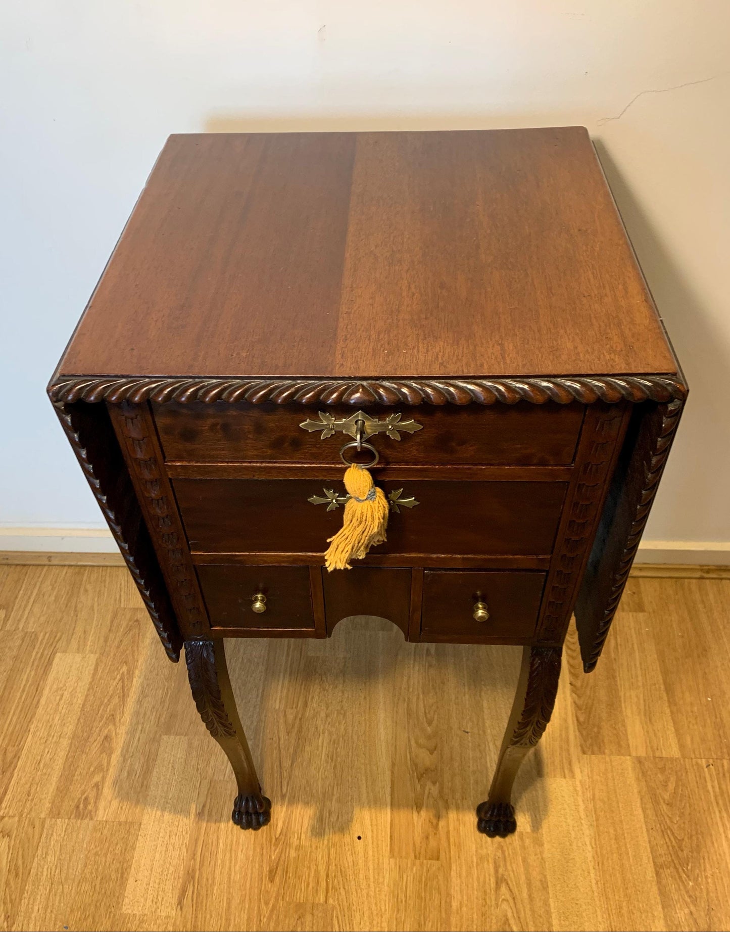 Antique 19th Century Mahogany Pembroke Table, 5 Drawers, Carved Legs & Lion Feet