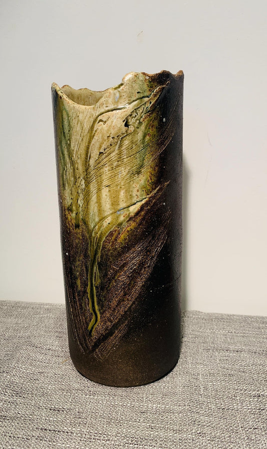 Shigaraki Ikebana Vase, Japan. Vintage Mid Century Showa